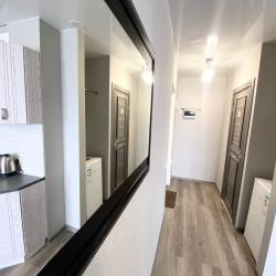 Фото Отель ЖивиТУТ на проспекте Ленина