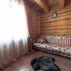 Коттедж улучшенный с 2 двуспальными кроватями
