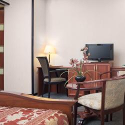 Номер стандарт с 1 двуспальной кроватью