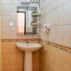 Номер стандарт с 1 двуспальной кроватью