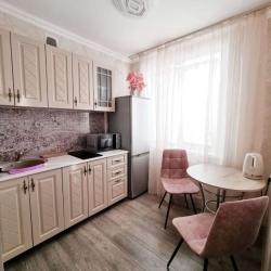 Фото Апартаменты на проспекте Мира 151А