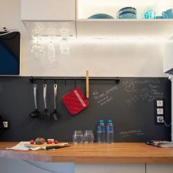 Фото Отель ELLJOY apartments (Эллджой апартментс)