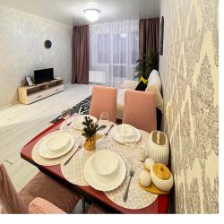 Фото Апартаменты на улице Мира 100