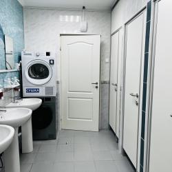 Кровать в мужском номере c 5 двухъярусными кроватями (удобства на этаже)