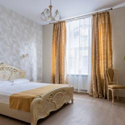 Номер стандарт с 1 двуспальной кроватью