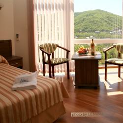 Фото Отель Ларус