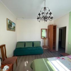 Номер стандарт улучшенный с 1 двуспальной кроватью