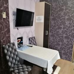 Номер стандарт с 2 односпальными кроватями и диваном