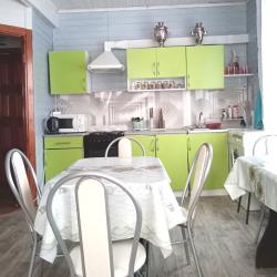 Фото Отель Гостевой дом Фаворит