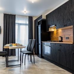 Фото Отель LetoApart (ЛетоАпарт) на улице Лейтенанта Шмидта 17-10