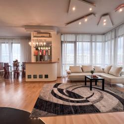 Фото Отель uTrip (юТрип) на улице Чистопольская 20