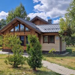 Фото Отель Коттедж А6 на базе отдыха Новинки Парк