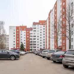 Фото Апартаменты на аллее Поликарпова 10/3
