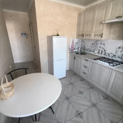 Фото Апартаменты на улице Орджоникидзе, 88к3