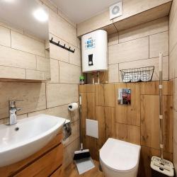 3-комнатные апартаменты студия г. Коломна, ул. Девичье поле, дом 10А, кв. 13 (мансарда)