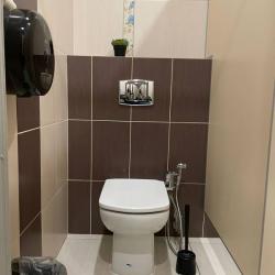 Кровать в 4-местном общем женском номере
