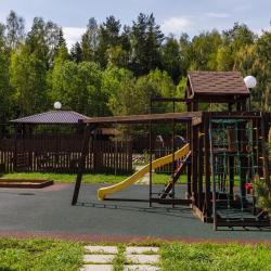 2-комнатный коттедж в лесу №2