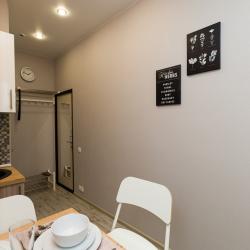 Апартаменты студия ул. Бутлерова, 7Б, 396/1