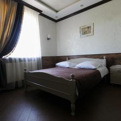 Фото Отель Серая лошадь