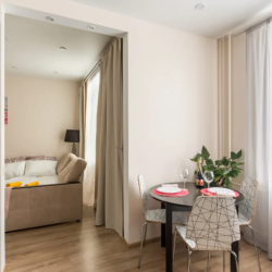Фото Отель Apartmens PTS (Апартменс ПТС) на проспекте Астрахова 2