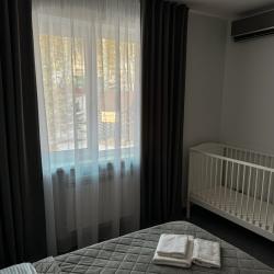 Номер полулюкс с 1 двуспальной кроватью