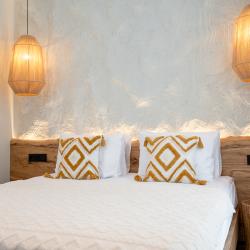 Номер стандарт улучшенный с 1 двуспальной кроватью