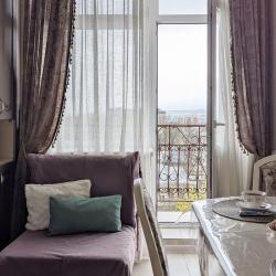 Фото Апартаменты на улице Орджоникидзе 84к6