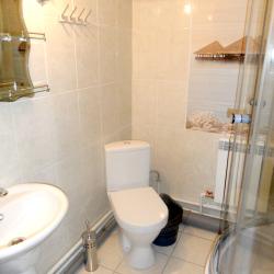 Номер стандарт с 1 двуспальной кроватью