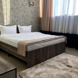 Номер стандарт с 1 двуспальной кроватью