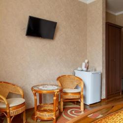 Номер комфорт с 1 двуспальной кроватью