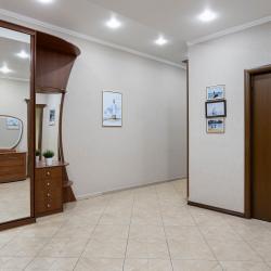 Фото Отель MyHome YourHome (МайХоум ЙоХоум) на Большом проспекте Петроградской стороны
