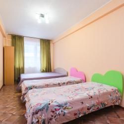 Фото Отель Квартирка-НСК в микрорайоне Горский 6