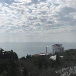 Апартаменты-студия с видом на море