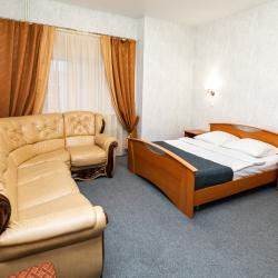 Фото Отель Берлога