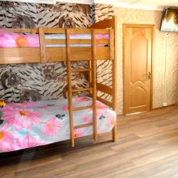 Кровать в 4-местном общем номере