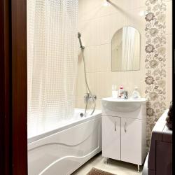 Фото Апартаменты на улице Петра Тарасова