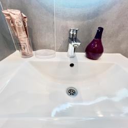 1-комнатные апартаменты люкс на 17 этаже с видом на реку Тура