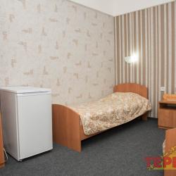 Номер стандарт с 2 односпальными кроватями (с завтраком)