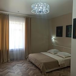 Номер стандарт с 1 двуспальной кроватью