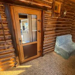 Номер стандарт семейный с 1 односпальной и 2 двуспальными кроватями