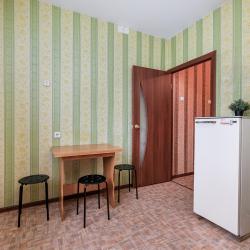 Фото Апартаменты на улице Титова 238/2