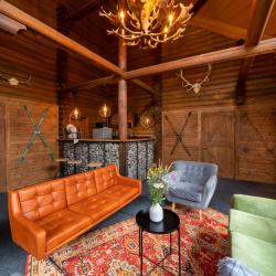 Фото Отель Skazka Lodge (Сказка Лодж)