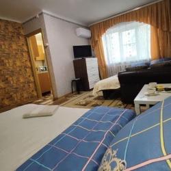 Фото Апартаменты на улице Адмирала Макарова 2