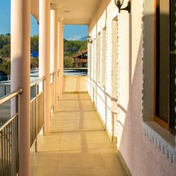 Фото Отель Platan (Платан)