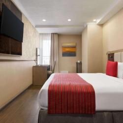 Фото Отель Ramada by Wyndham Bishkek Centre (Рамада Виндхэм )