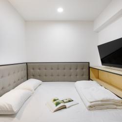 Номер эконом с 2 односпальными кроватями (без окна)