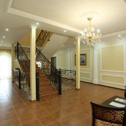 Manor House (Манор Хаус) — 516597290aedbd418307100dae76c009