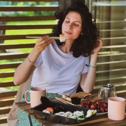 Дом у яблони