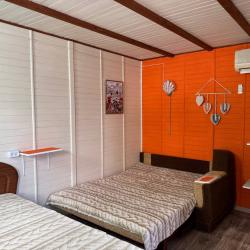 Номер улучшенный семейный с 1 двуспальной кроватью