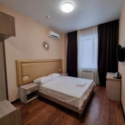 Номер стандарт с 1 двуспальной кроватью